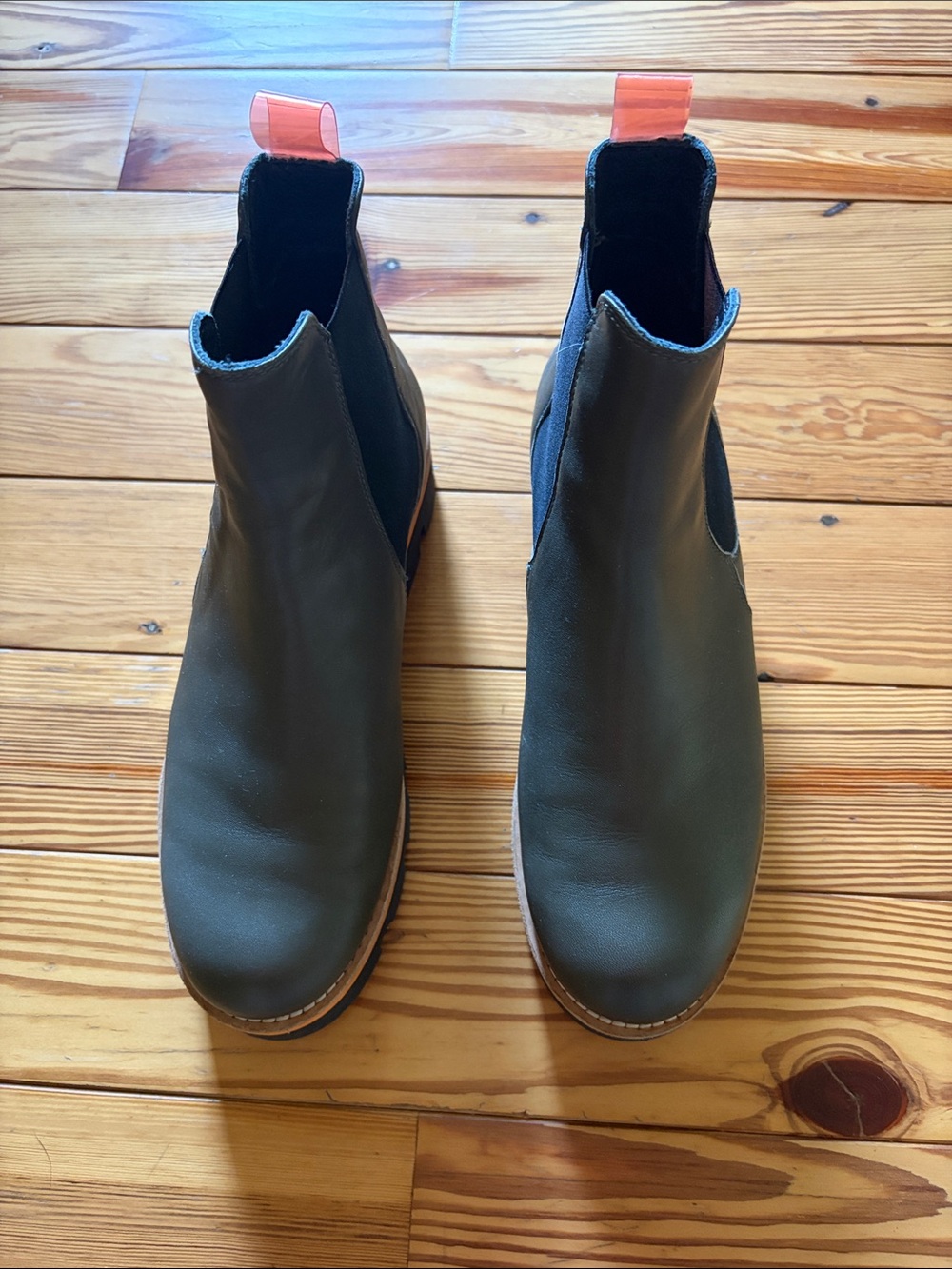 Montelliana | Green leather ankle boots - Picture 5 of 8